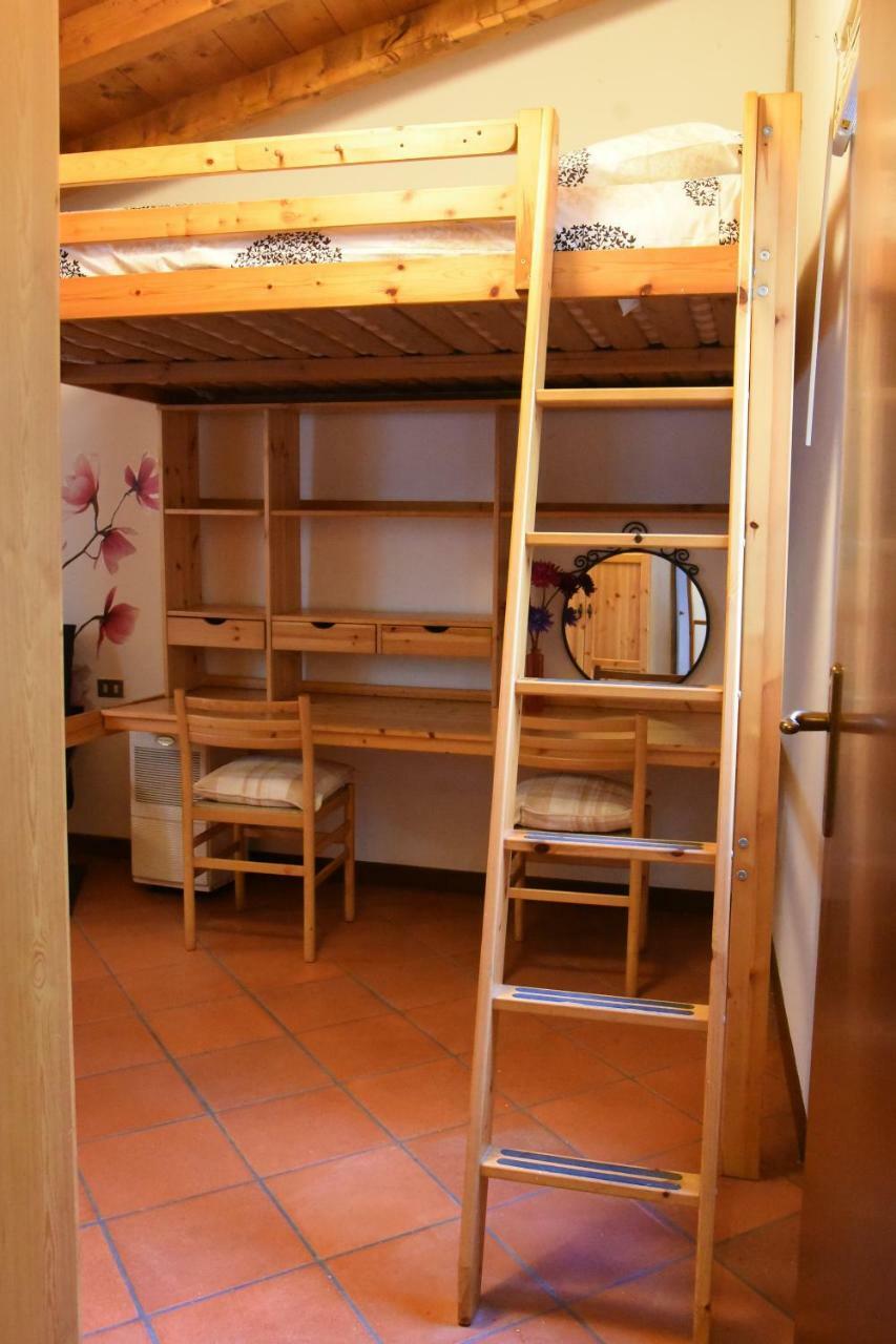Cozy Garden Retrait Apartment Varenna Luaran gambar